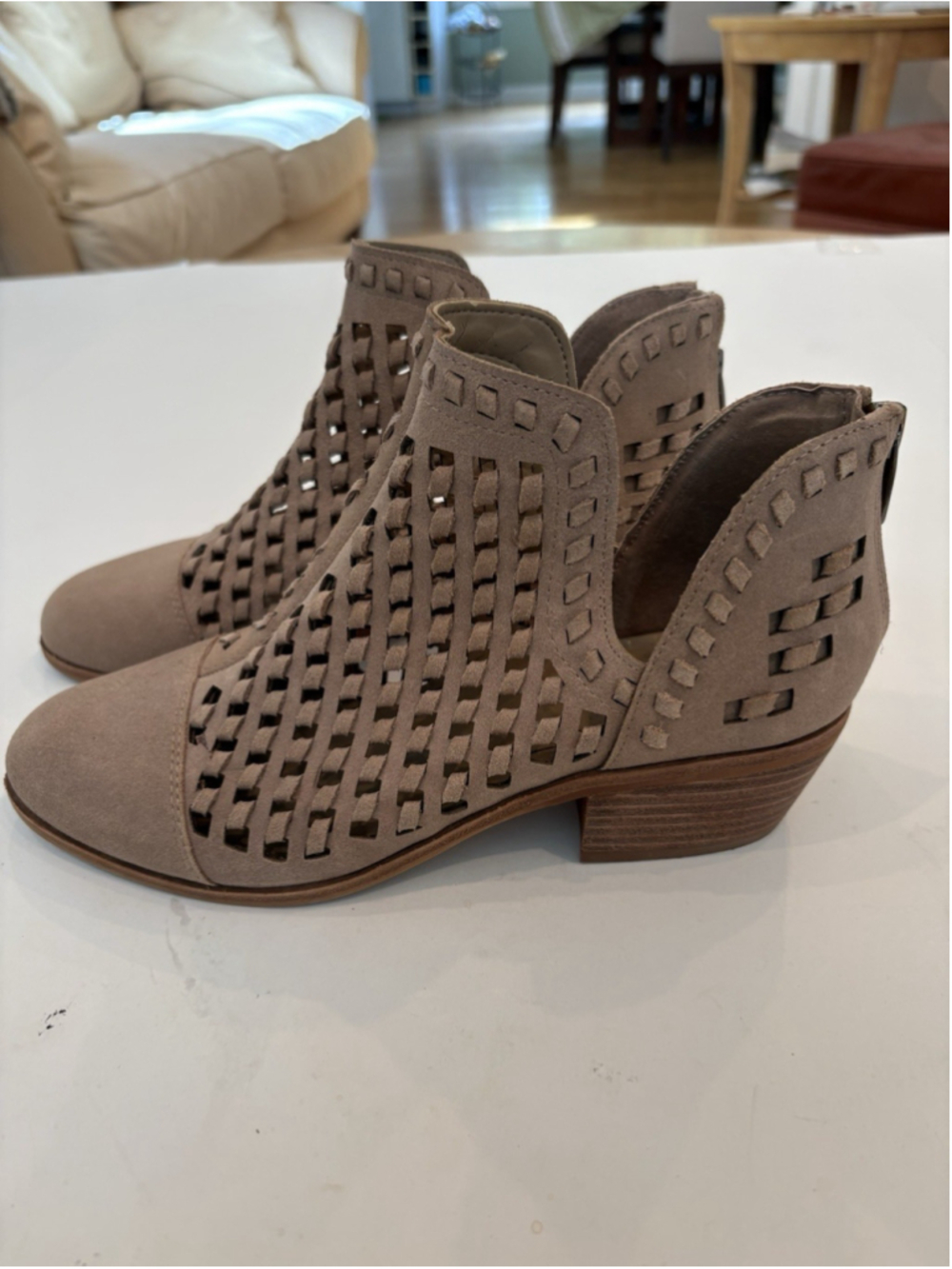 Vince Camuto Women's Size 8.5 Taupe Suede Woven Cutout Ankle Booties Heel